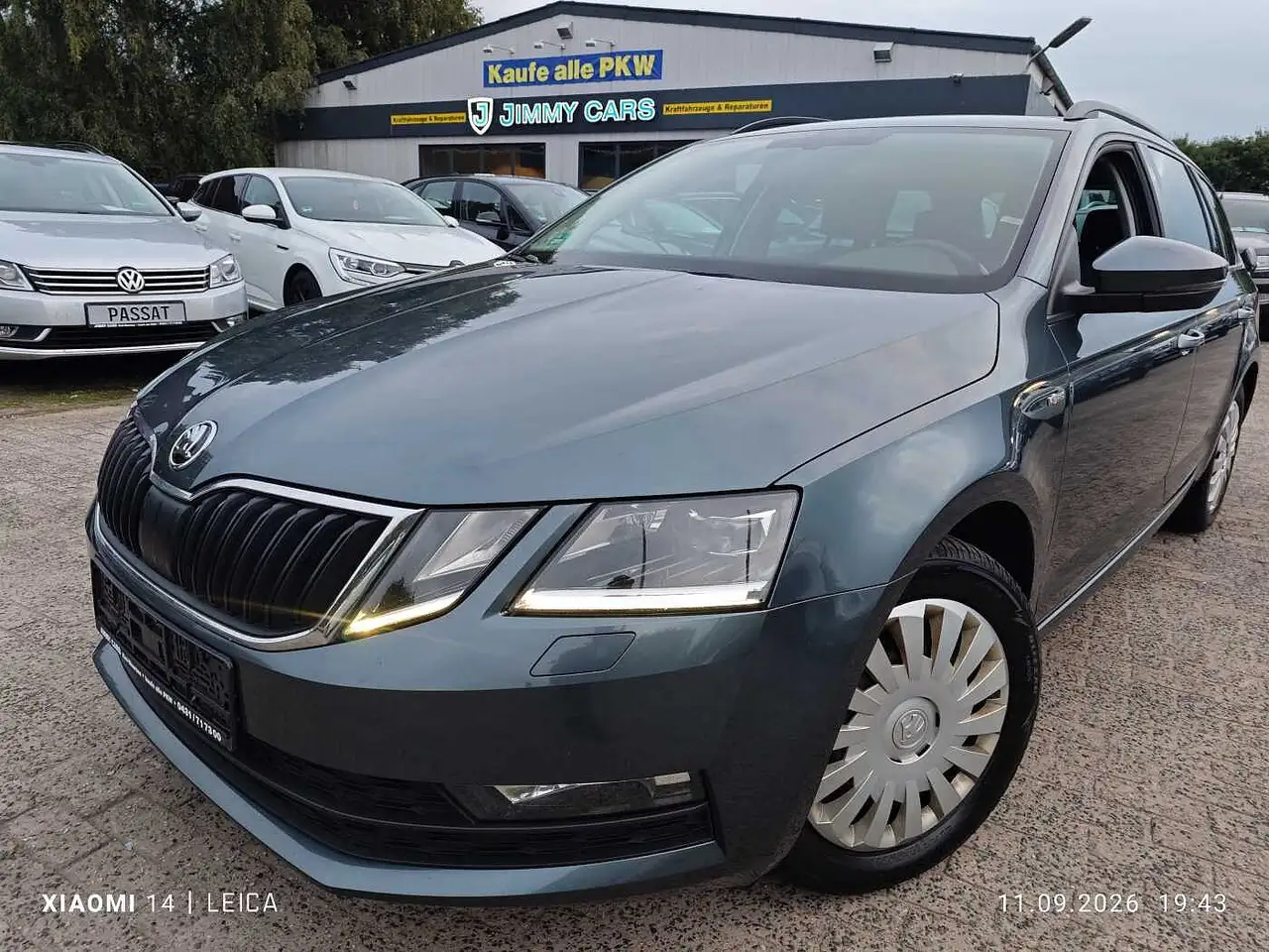 Skoda Octavia III Combi Diesel 1.6 TDI Soleil — photo 1 of 15
