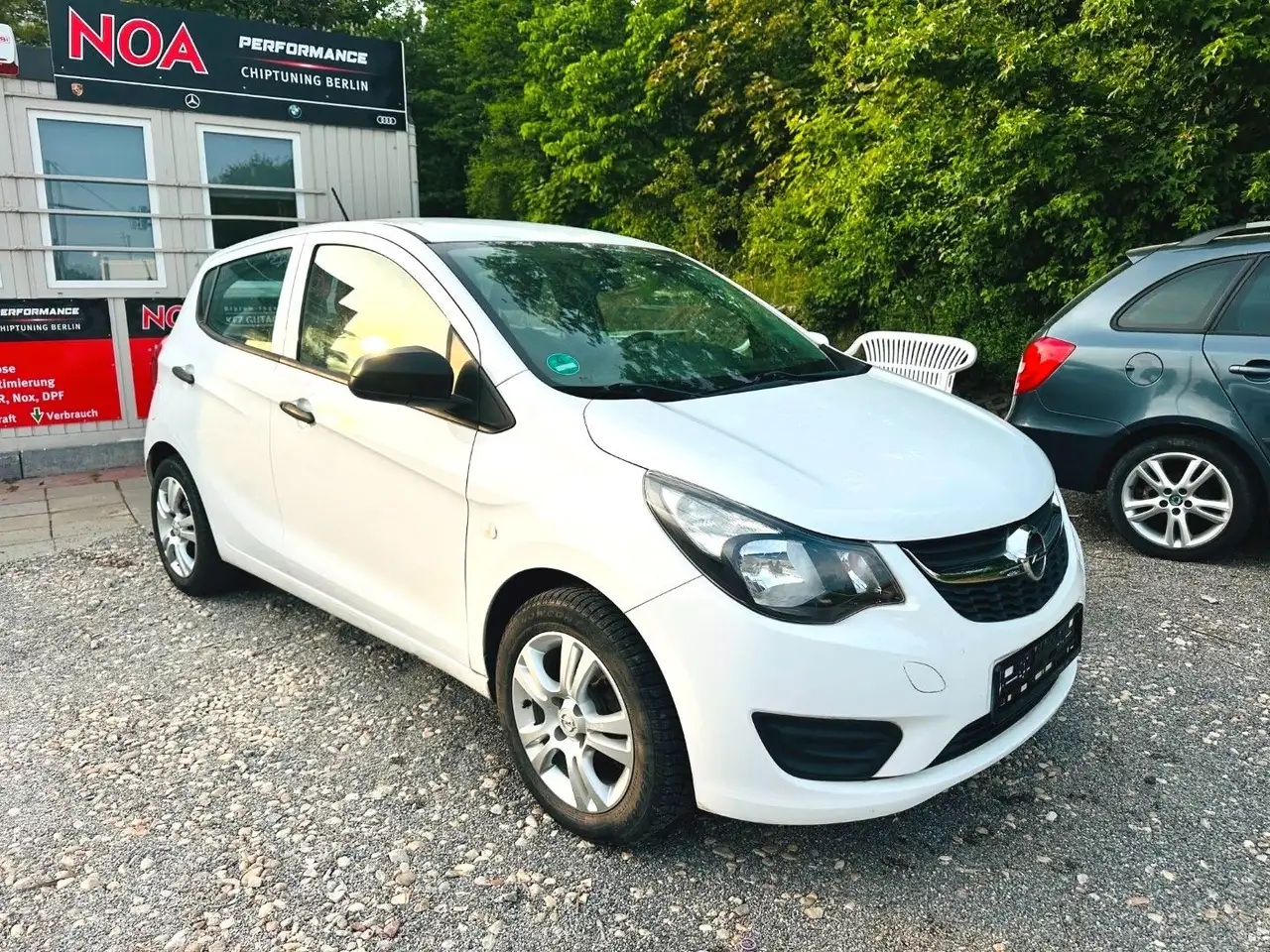 Opel Karl 1.0 + ecoFLEX + Active + Klima + 1.Hand — photo 1 of 17