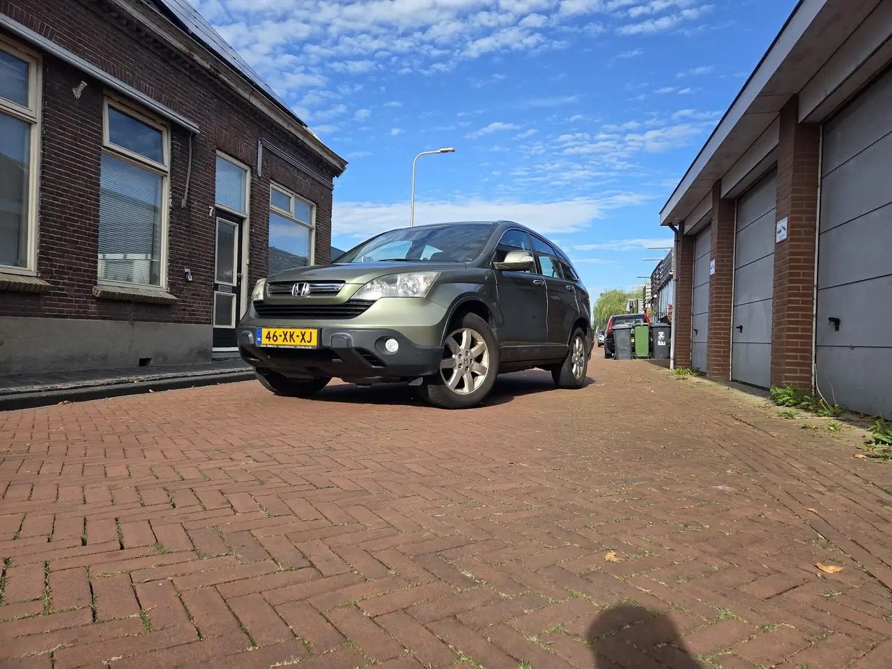 Honda CR-V 2.0i-VTEC Comfort — photo 1 of 10