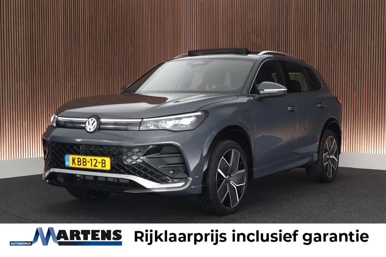 Volkswagen Tiguan 1.5 272pk eHybrid R-Line Edition Trekhaak Camera K — photo 1 of 40