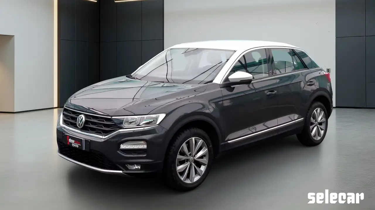 Volkswagen T-Roc I 2017 - T-Roc 2.0 tdi Style 4motion dsg — photo 1 of 15