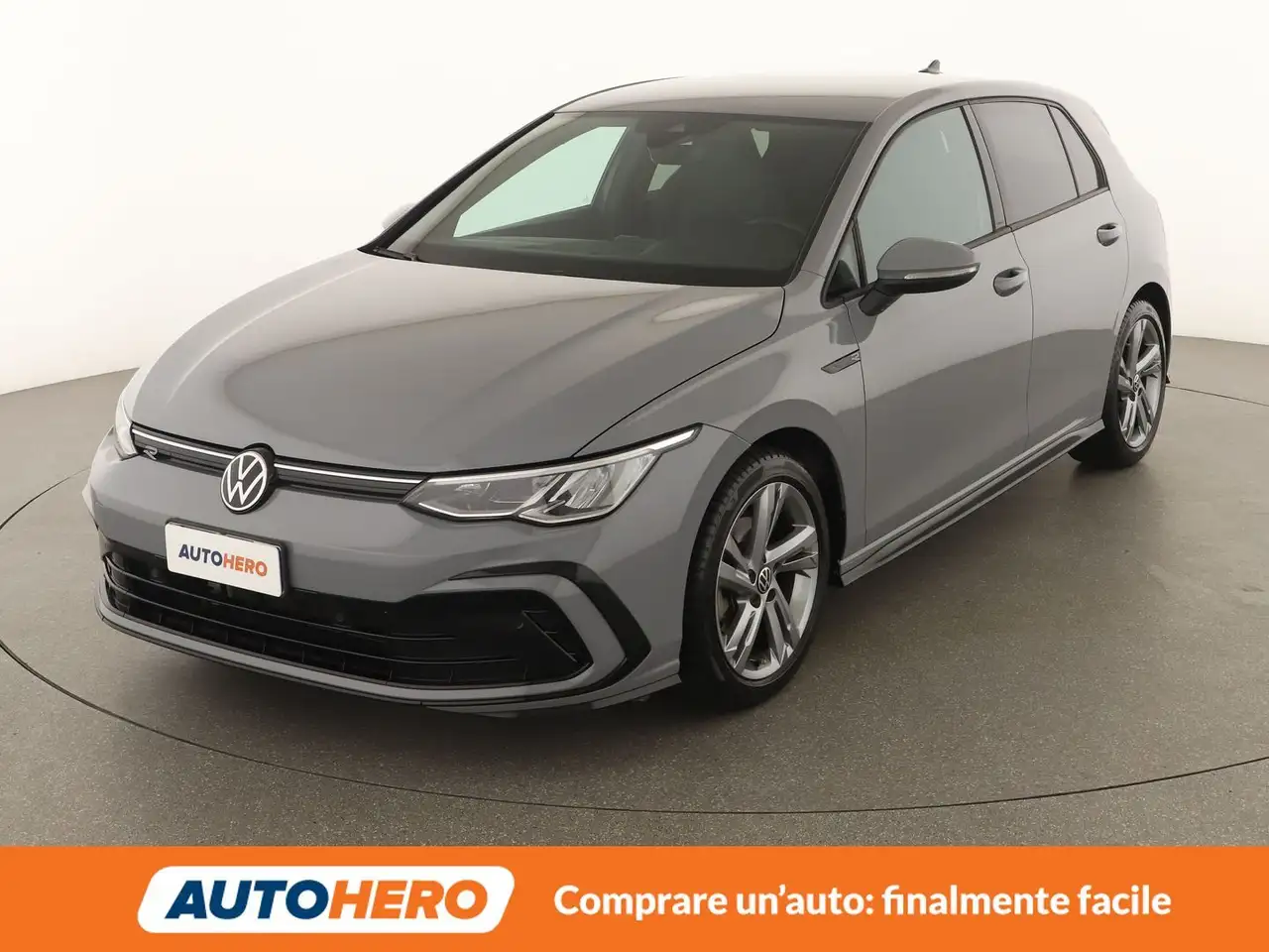 Volkswagen Golf 1.5 TSI ACT R-Line — photo 1 of 31