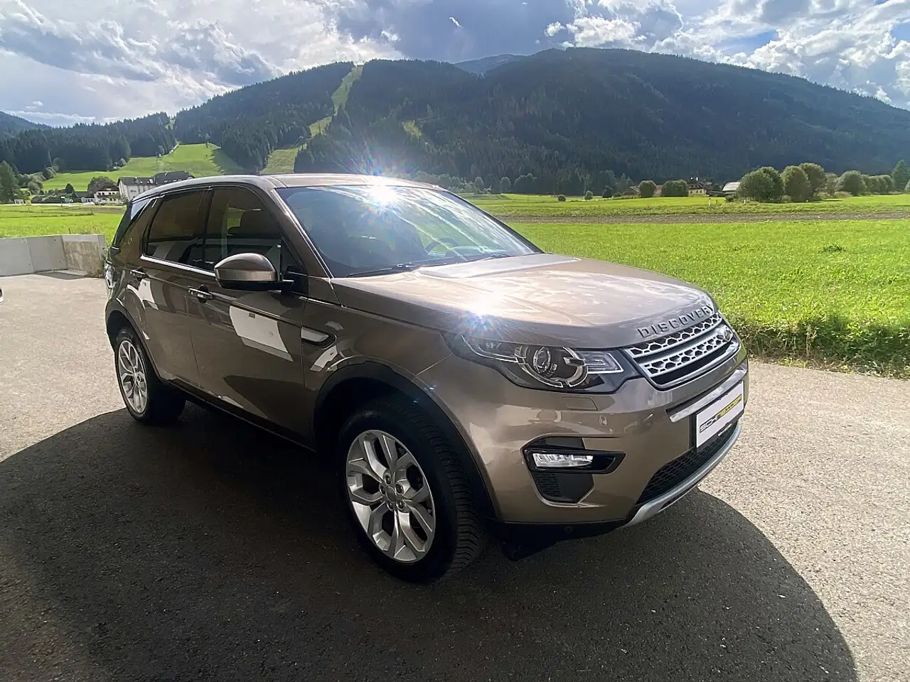 2015 Land Rover Discovery Sport 2,2 SD4 4WD HSE Aut.* VOLL* 7-Sitzer* AHK* GARA..., photograph 7