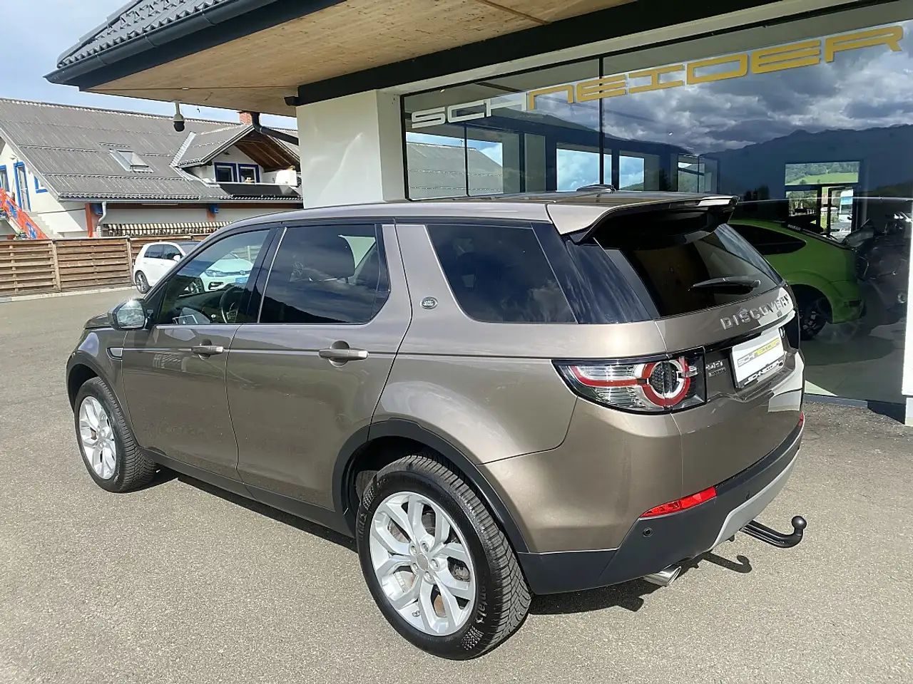 2015 Land Rover Discovery Sport 2,2 SD4 4WD HSE Aut.* VOLL* 7-Sitzer* AHK* GARA..., photograph 3