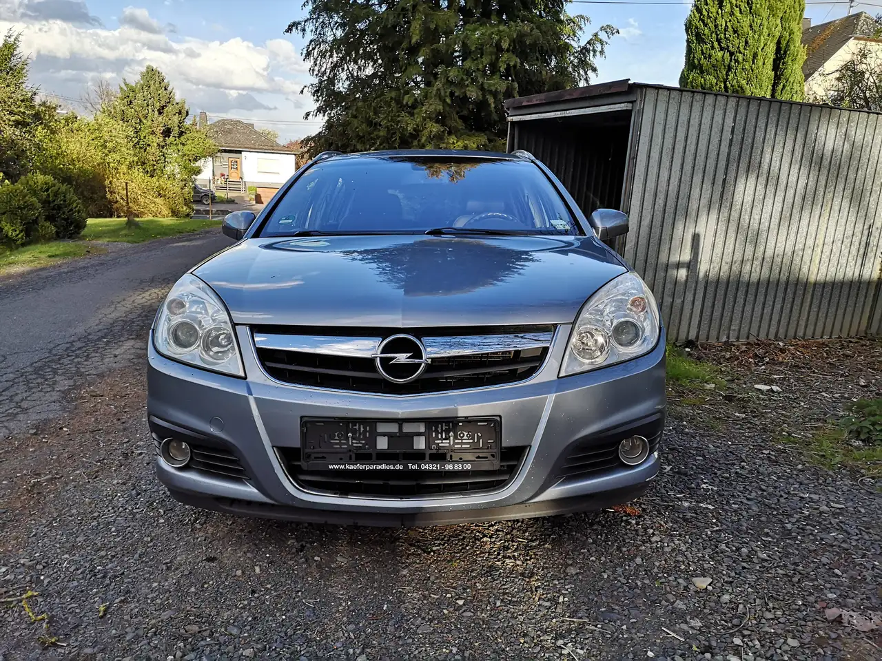Opel Signum Signum 2.2 — photo 1 of 16