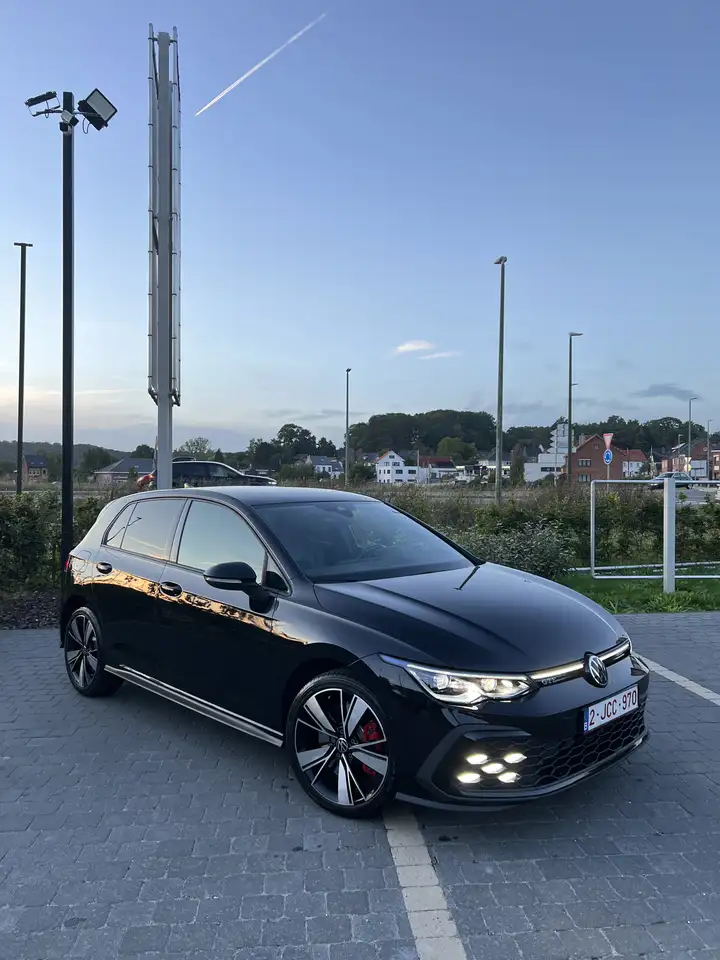 Volkswagen Golf GTE 1.4 Hybrid Rechargeable OPF 245 DSG6 — photo 1 of 14