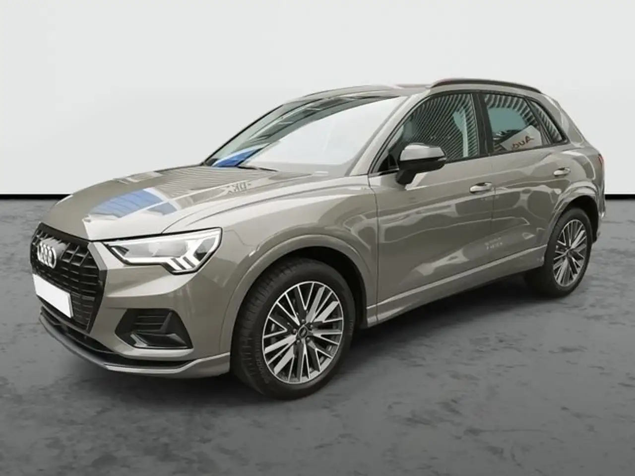 Audi Q3 Sport 35 TFSI 110 kW (150 CV) S tronic — photo 1 of 5