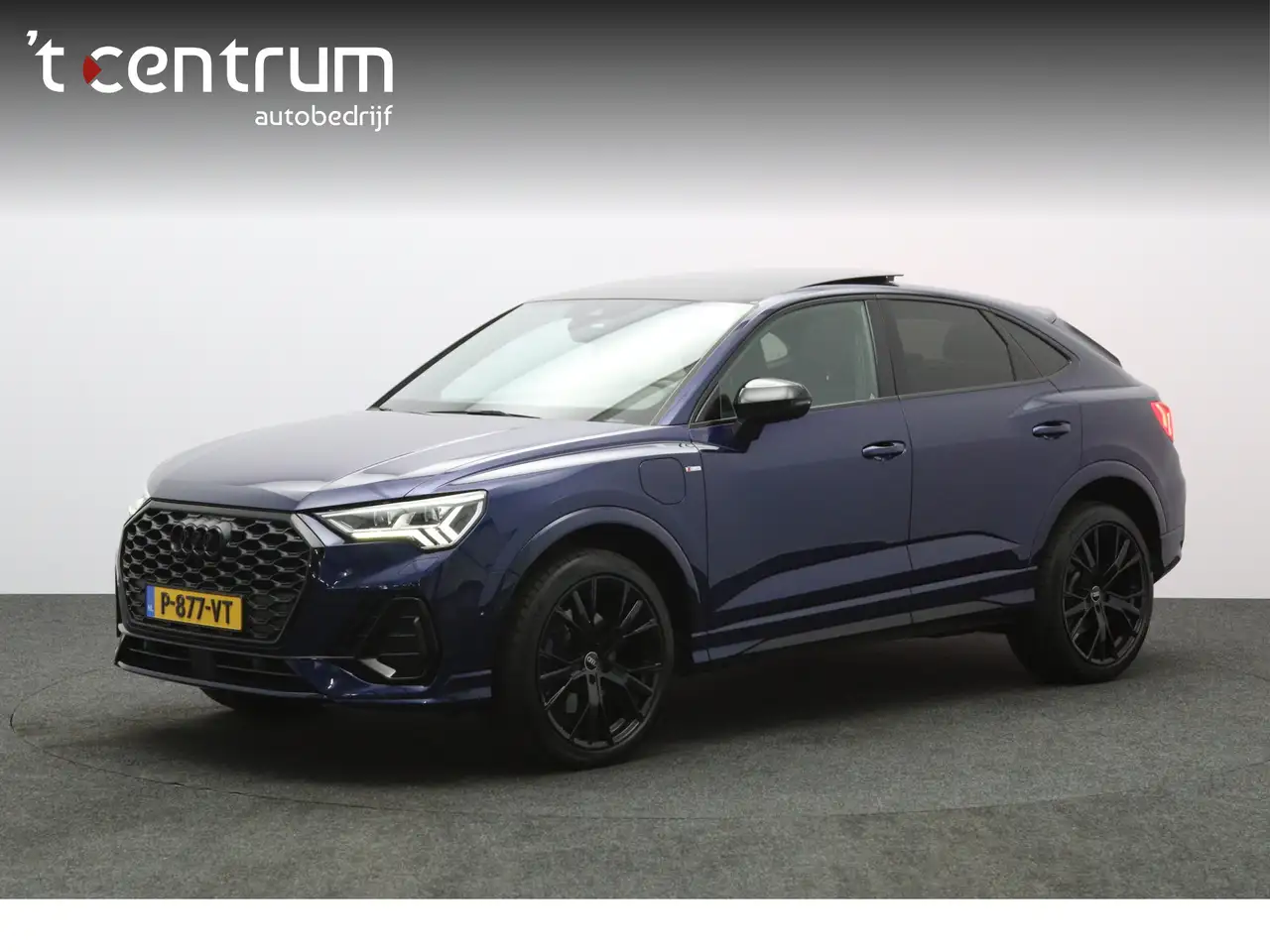 Audi Q3 Sportback 45 TFSI e 245 PK S-Line Edition PHEV, Pa — photo 1 of 40