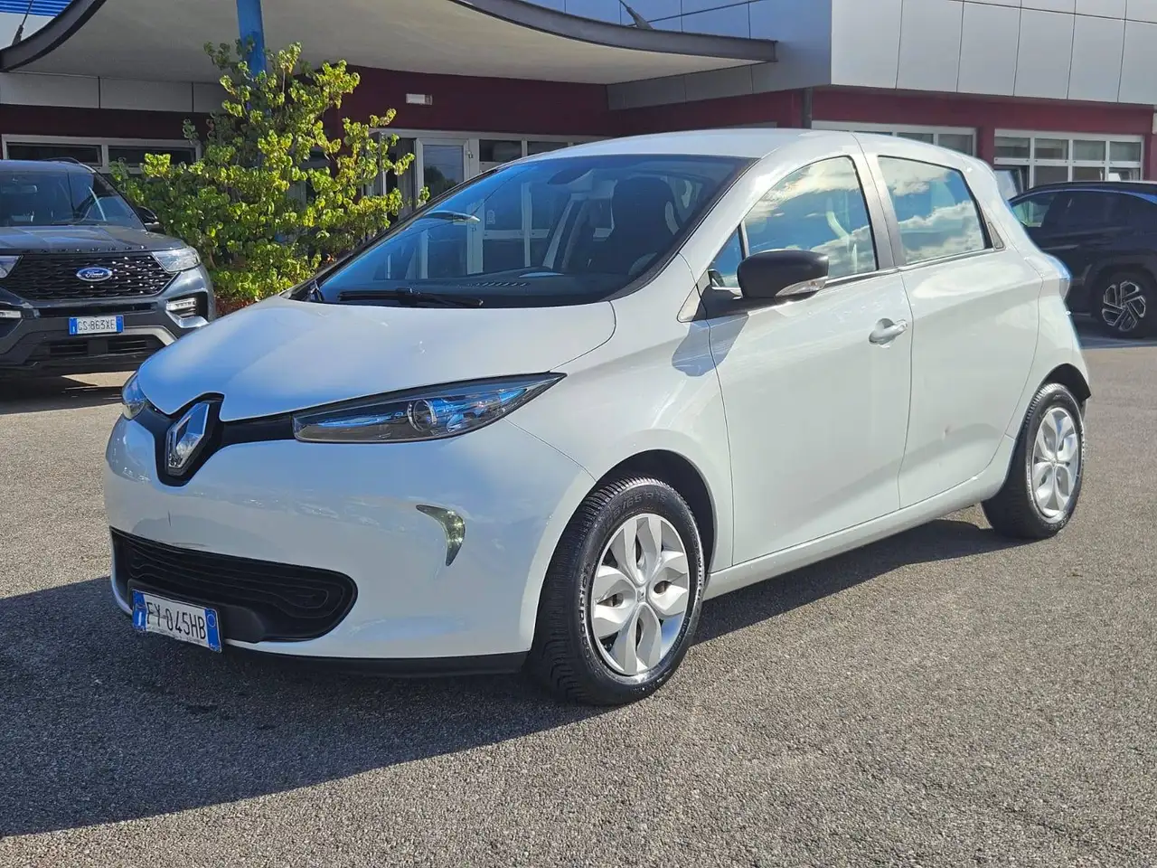 2019 Renault ZOE Zoe Life R90 Flex 92cv my18 - FY045HB, photograph 2