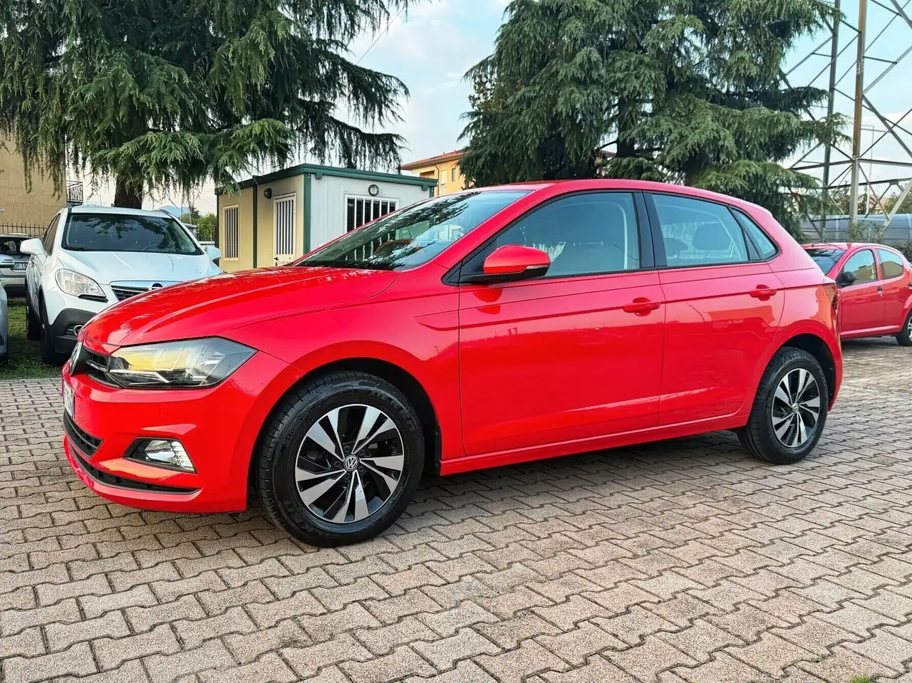Volkswagen Polo Polo 1.6 TDI 5p. BlueMotion Technology SENSORI PDC — photo 1 of 15