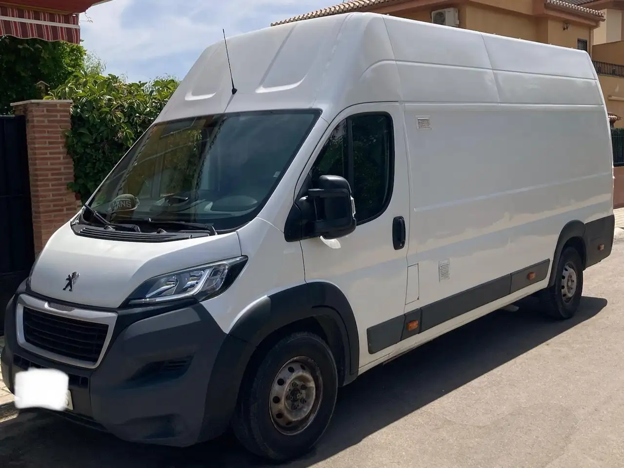 Peugeot Boxer Boxer Furgón 2.0BlueHDI 435 L4H3 130 — photo 1 of 9