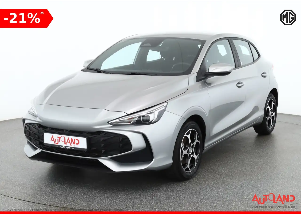 MG MG3 1.5 Comfort LED Navi Kamera — photo 1 of 30