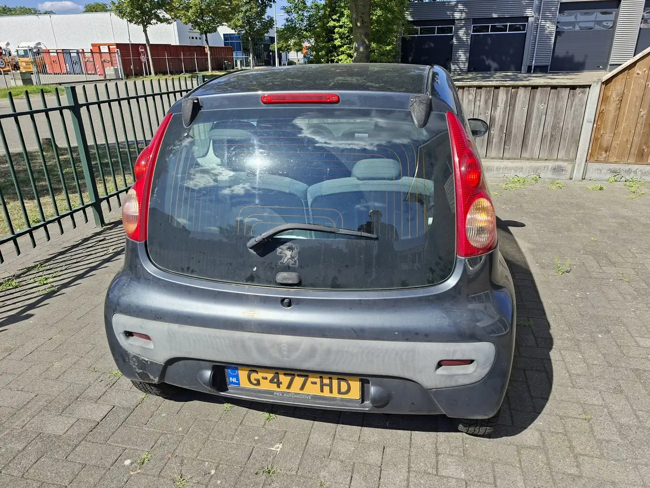 Peugeot 107 70 Filou — photo 1 of 3