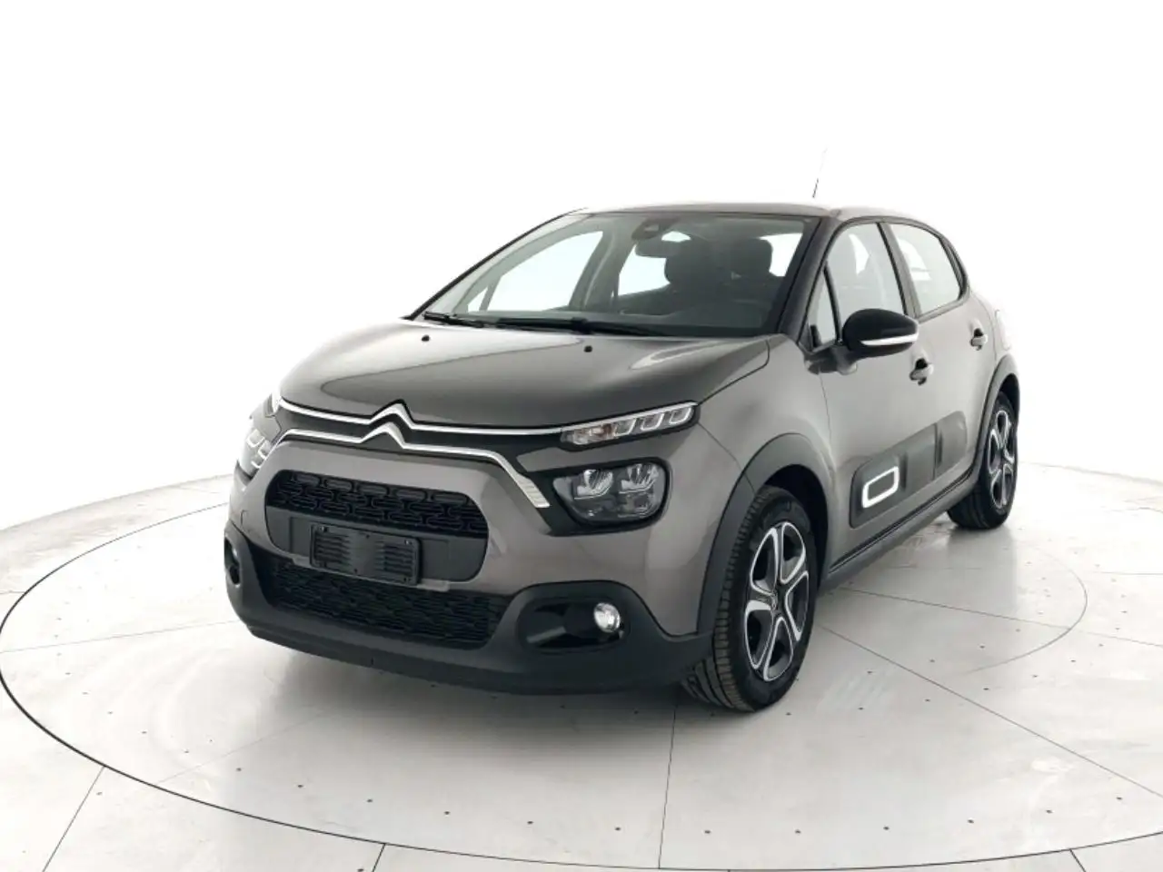 Citroen C3 1.2 puretech Plus s&s 83cv — photo 1 of 12