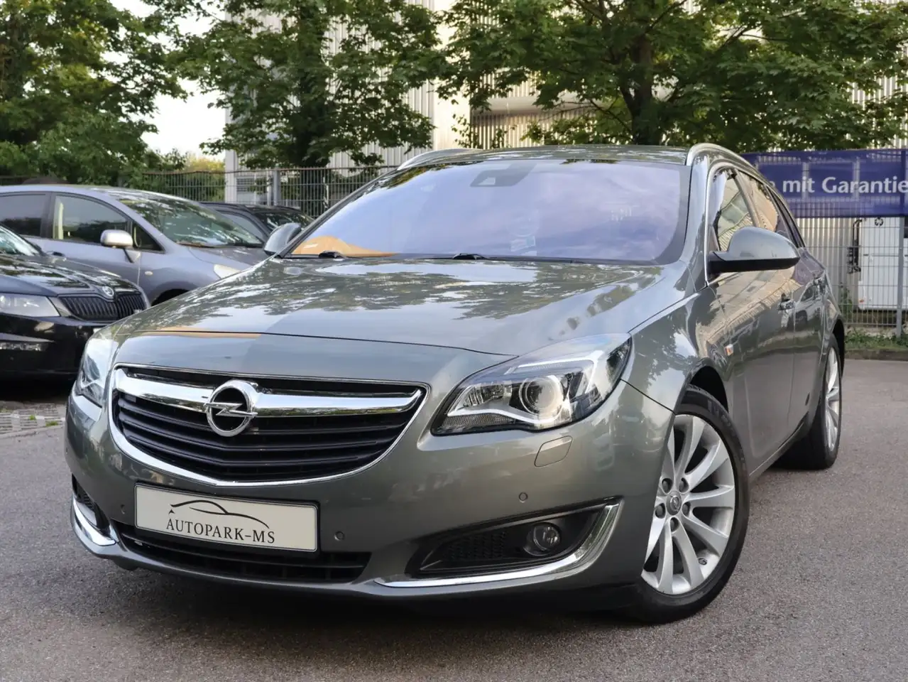 Opel Insignia ST 2.0 CDTi Innovation OPC Aut.-Leder — photo 1 of 40