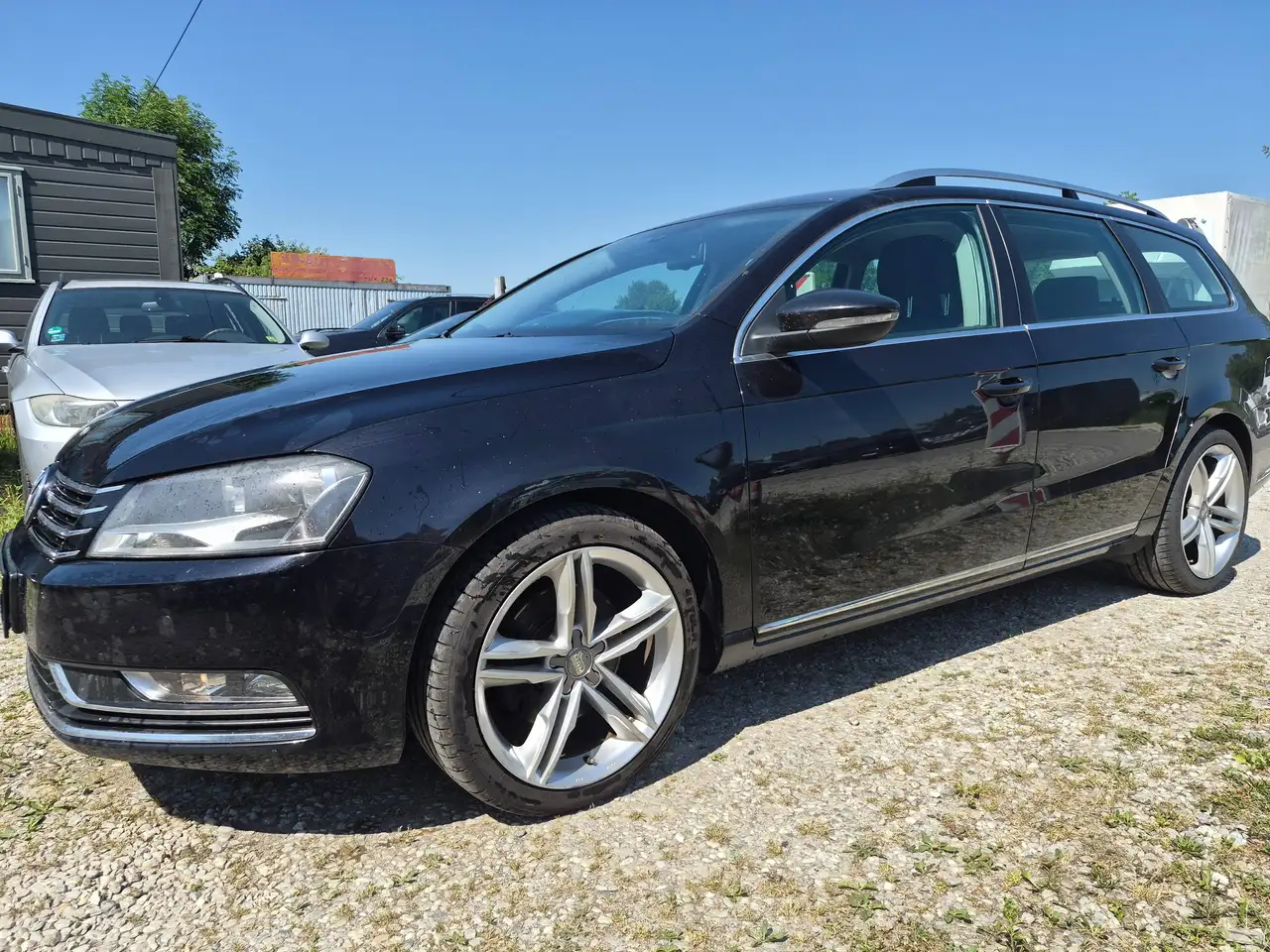 Volkswagen Passat Variant Comfortline BlueMotion 4Motion — photo 1 of 17