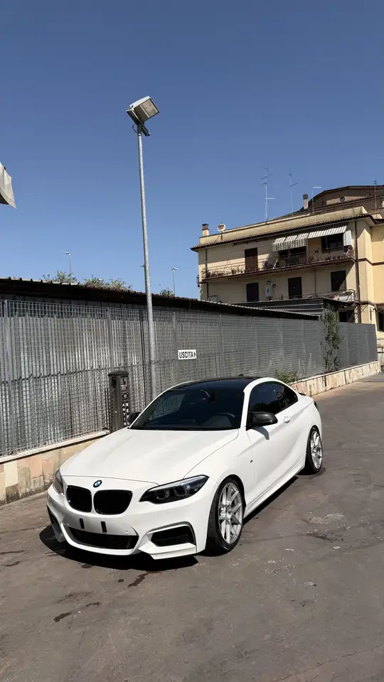 BMW 240 M 240i Coupe auto My18 — photo 1 of 14