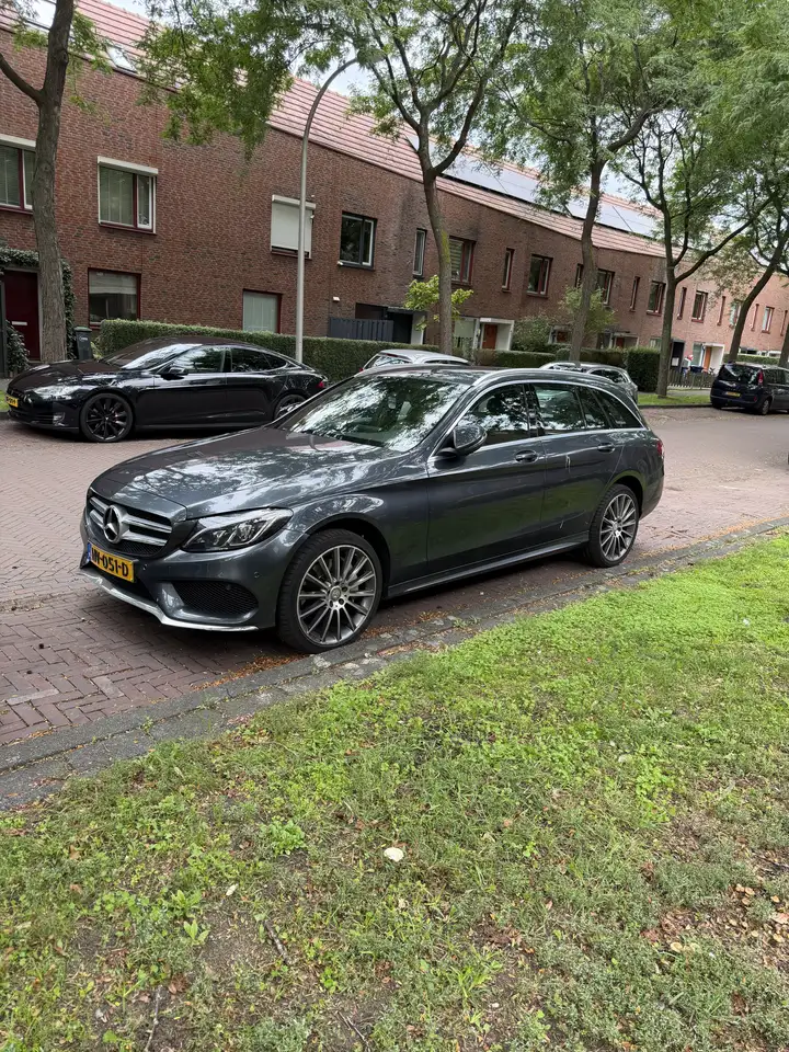 Mercedes-Benz C 350 Lease Edition — photo 1 of 14