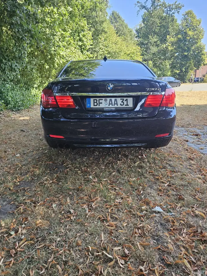 BMW 730 730Ld — photo 1 of 18