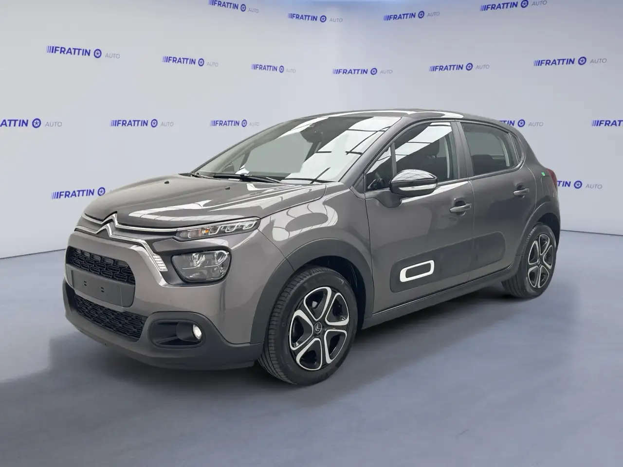 Citroen C3 PureTech 83 S&S Plus — photo 1 of 15