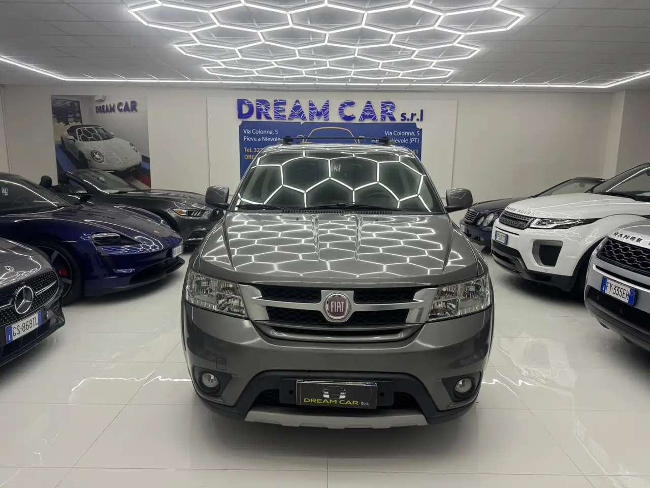 Fiat Freemont Freemont 2.0 Multijet 140Cv Lounge — photo 1 of 15