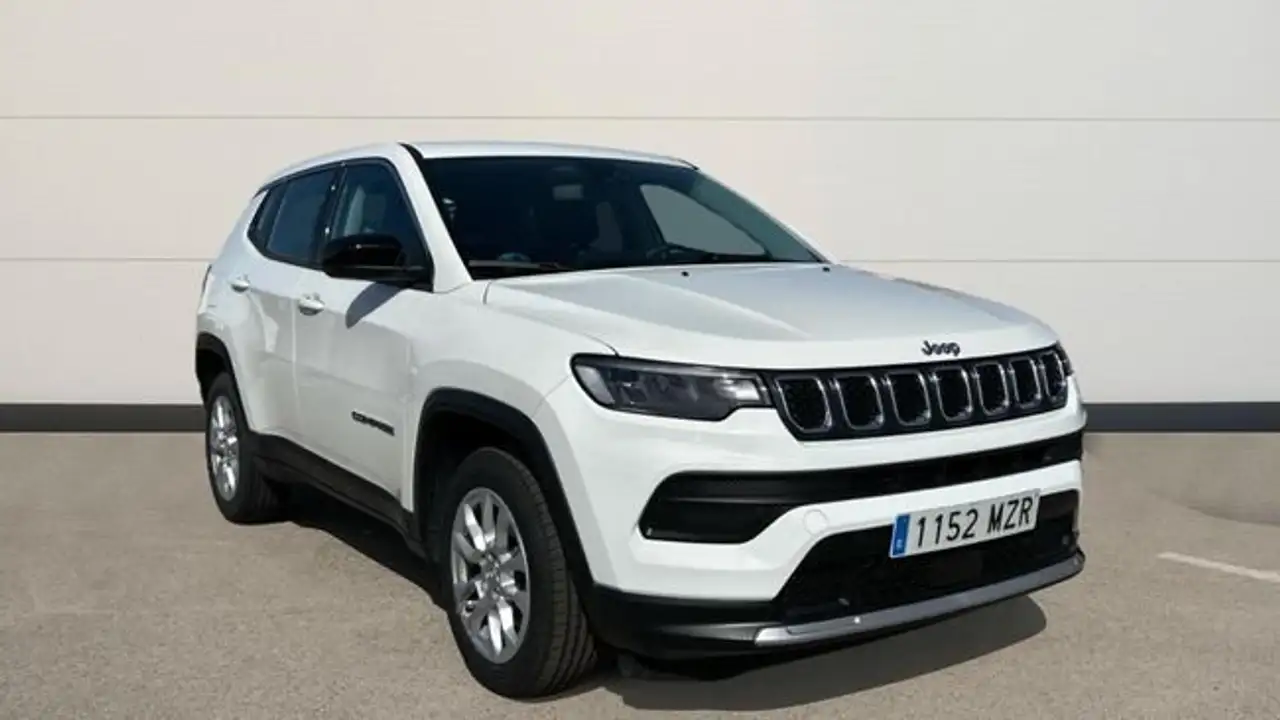 Jeep Compass 1.5 MHEV 96KW ALTITUDE DDCT 130 5P — photo 1 of 25