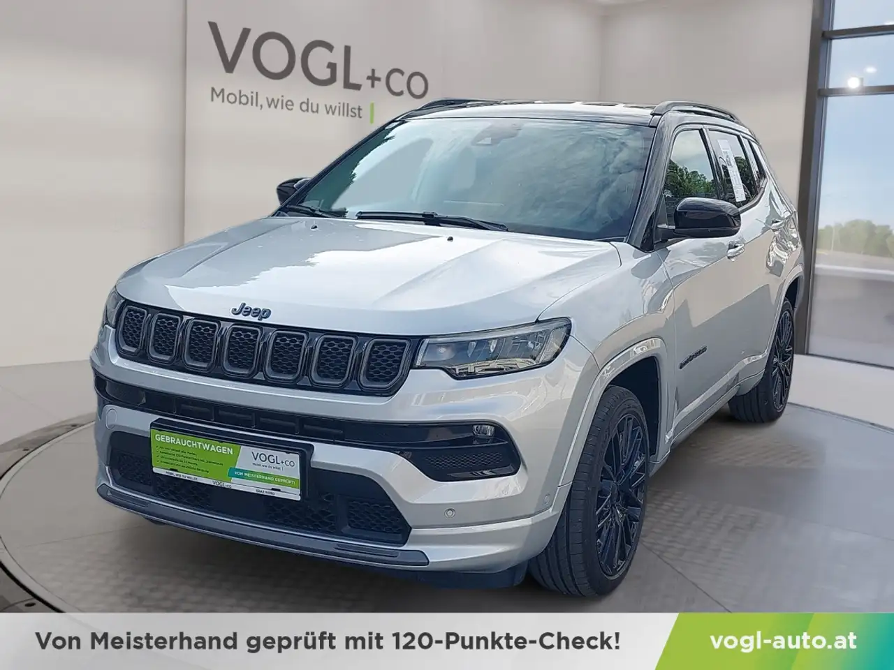 Jeep Compass Compass 1.3 PHEV S 240 PS AT 4xe — photo 1 of 20