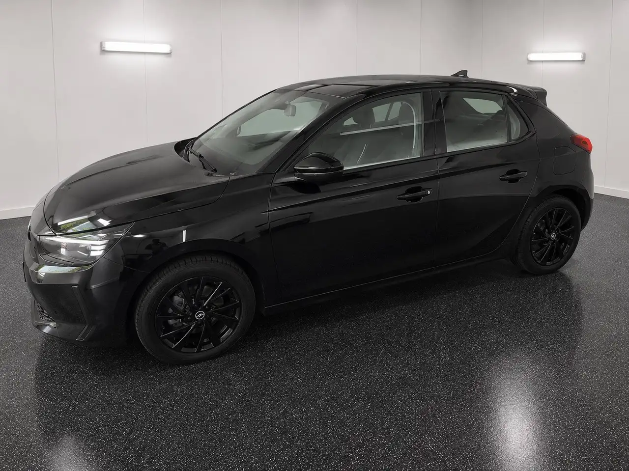 Opel Corsa F GS Sitz-+Lenkradheizung PDC vo+hi+Kamera Alu-Fel — photo 1 of 14