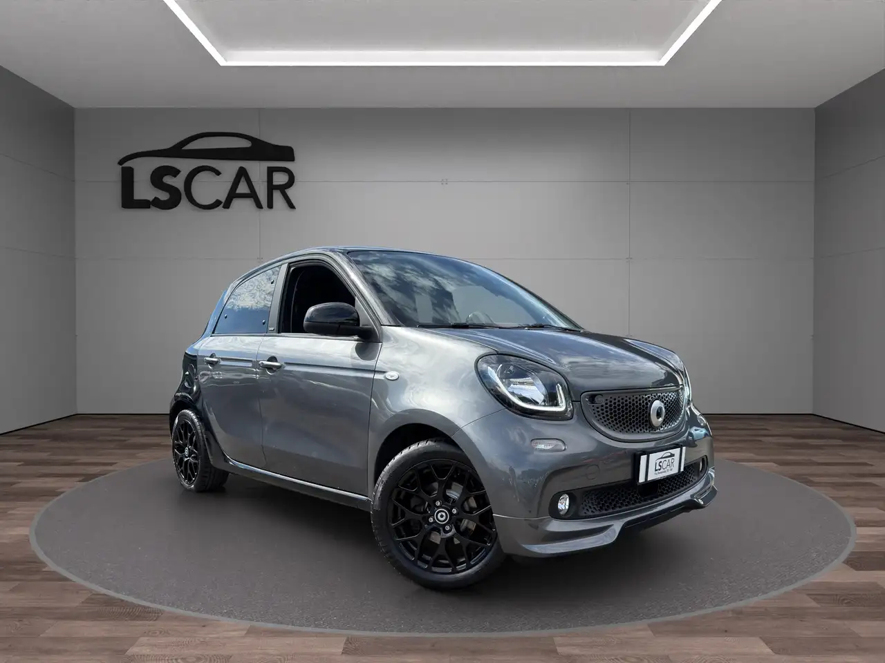 smart forFour 0.9 t Superpassion 90cv - Unipro - Promo Finanziamento - Schermo - Retrocamera - Sedili riscaldabili — photo 1 of 15