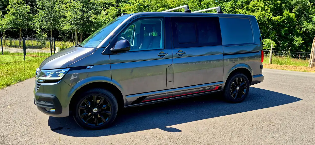 Volkswagen T6.1 Transporter PROCAB EDITION 150CH DSG7 — photo 1 of 14