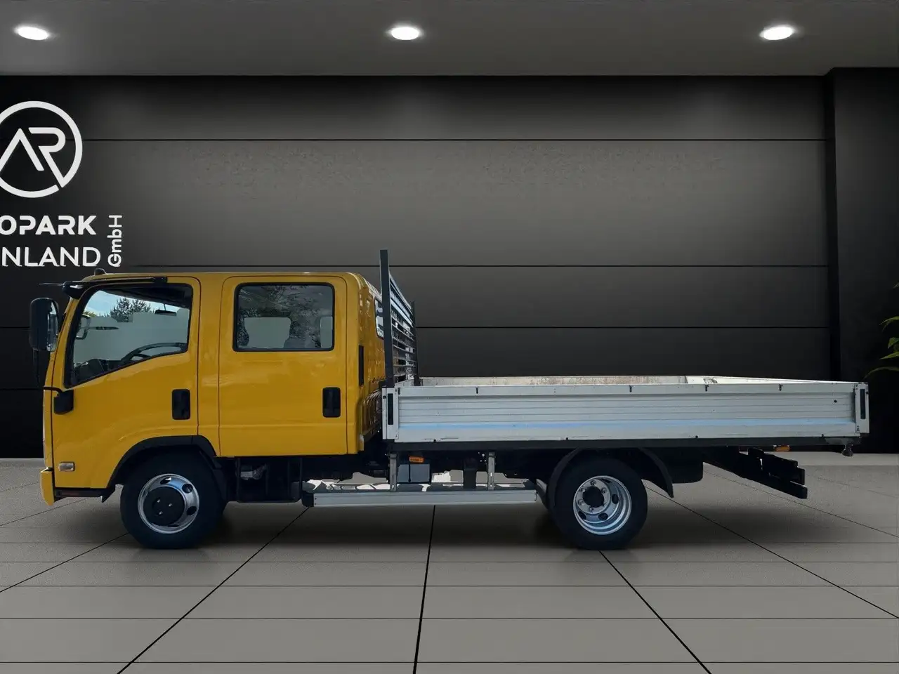 Isuzu N85 3.0D*Pritsche*Doppelkabine*AHK 3500KG* — photo 1 of 15