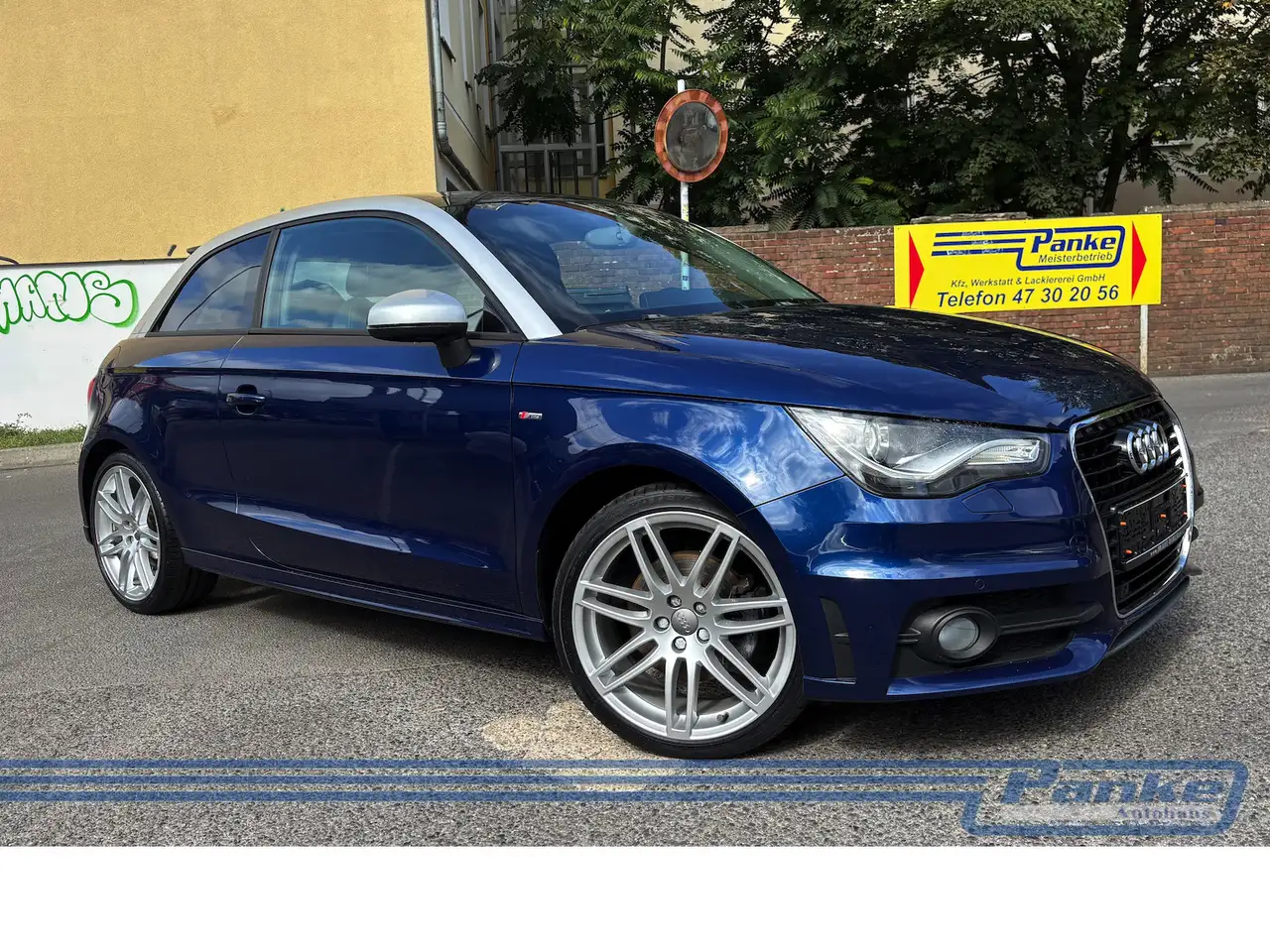 Audi A1 S-Line S-tronic*SchiebeD*PDC*Xenon*SHZ* — photo 1 of 15