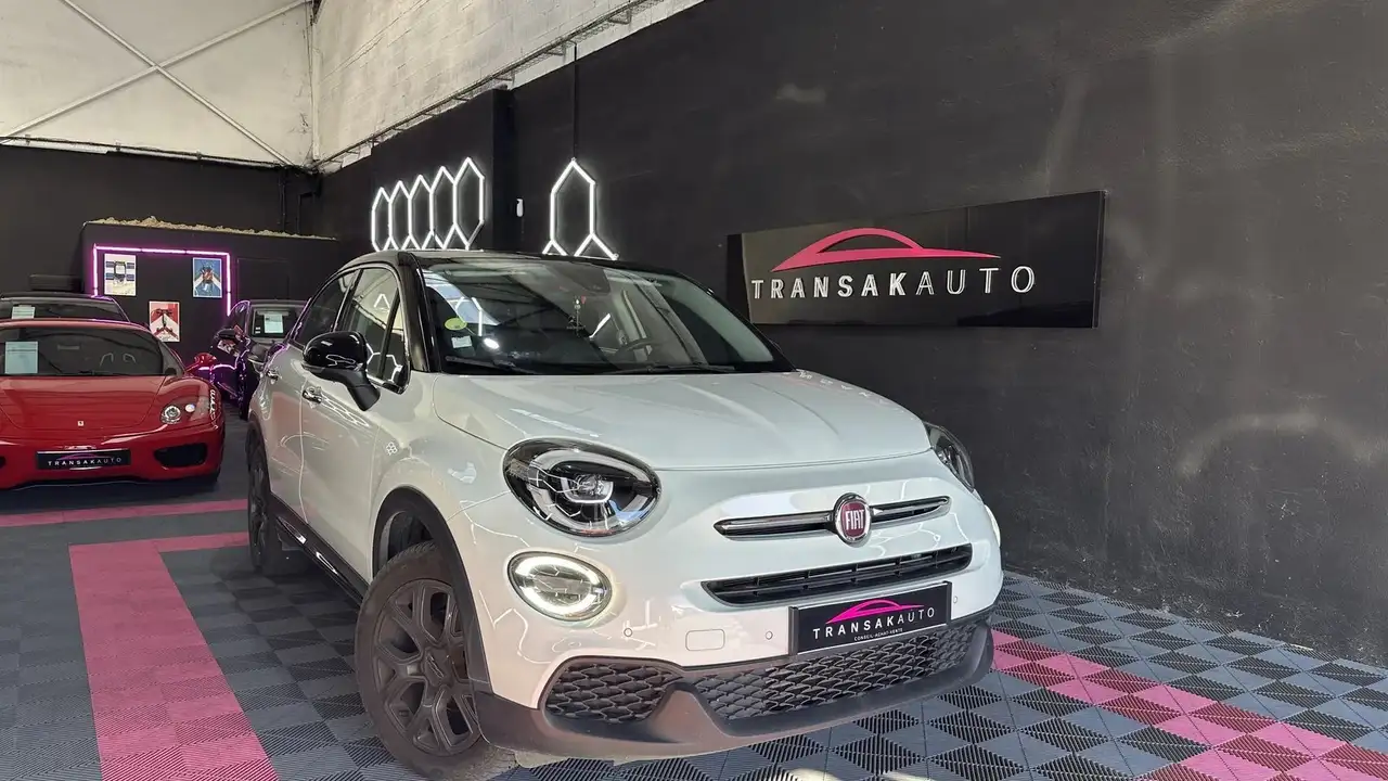 Fiat 500X 1.6 120 Th anniversaire cv re main Camera de recul Toit ouvrant — photo 1 of 15