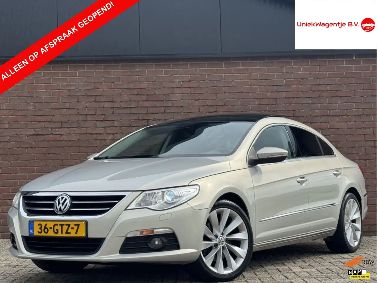Volkswagen Passat CC 1.8 TSI | NL-AUTO! | 1E EIGENAAR! | DEALER OH! — photo 1 of 39