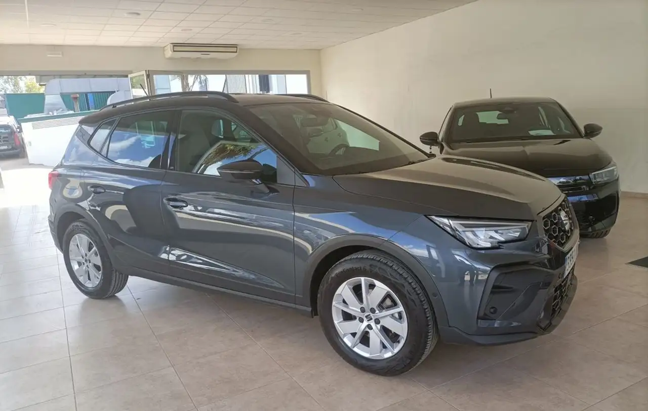 SEAT Arona 1.0 TSI 85kW (115CV) FR XM — photo 1 of 20