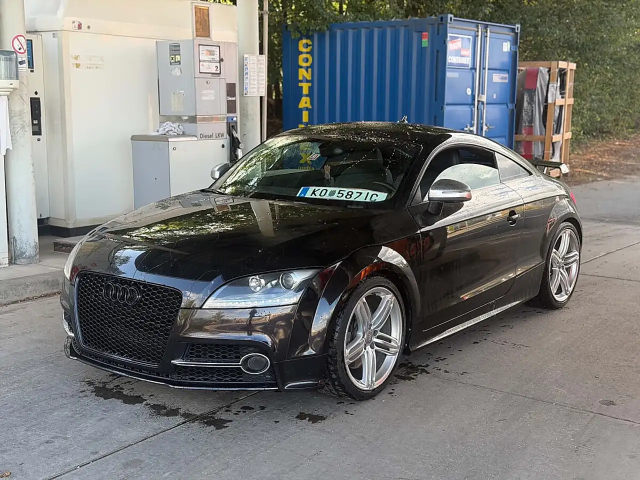 Audi TTS — photo 1 of 9
