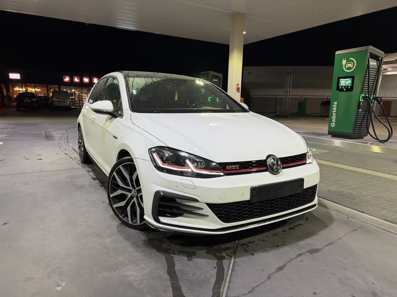 Volkswagen Golf GTI 2.0 TSI Performance DSG 0490.35.94.78 — photo 1 of 10