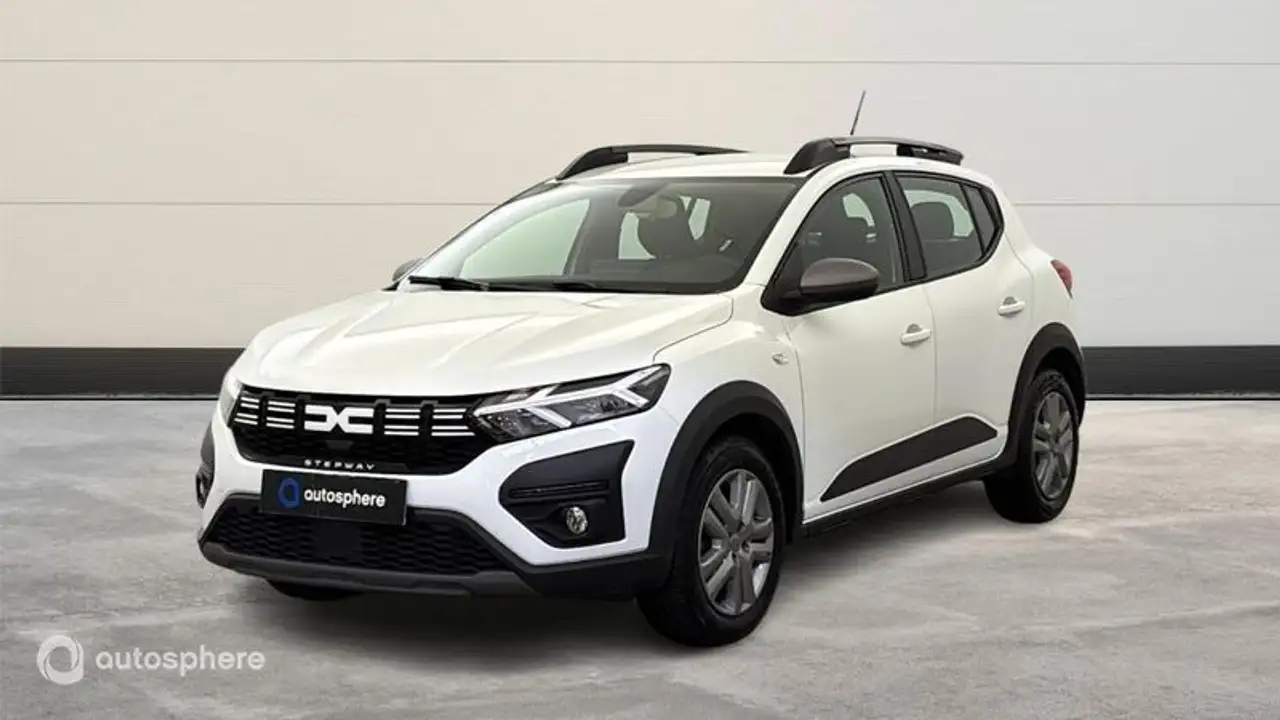 Dacia Sandero 1.0 TCe 90ch Expression — photo 1 of 20