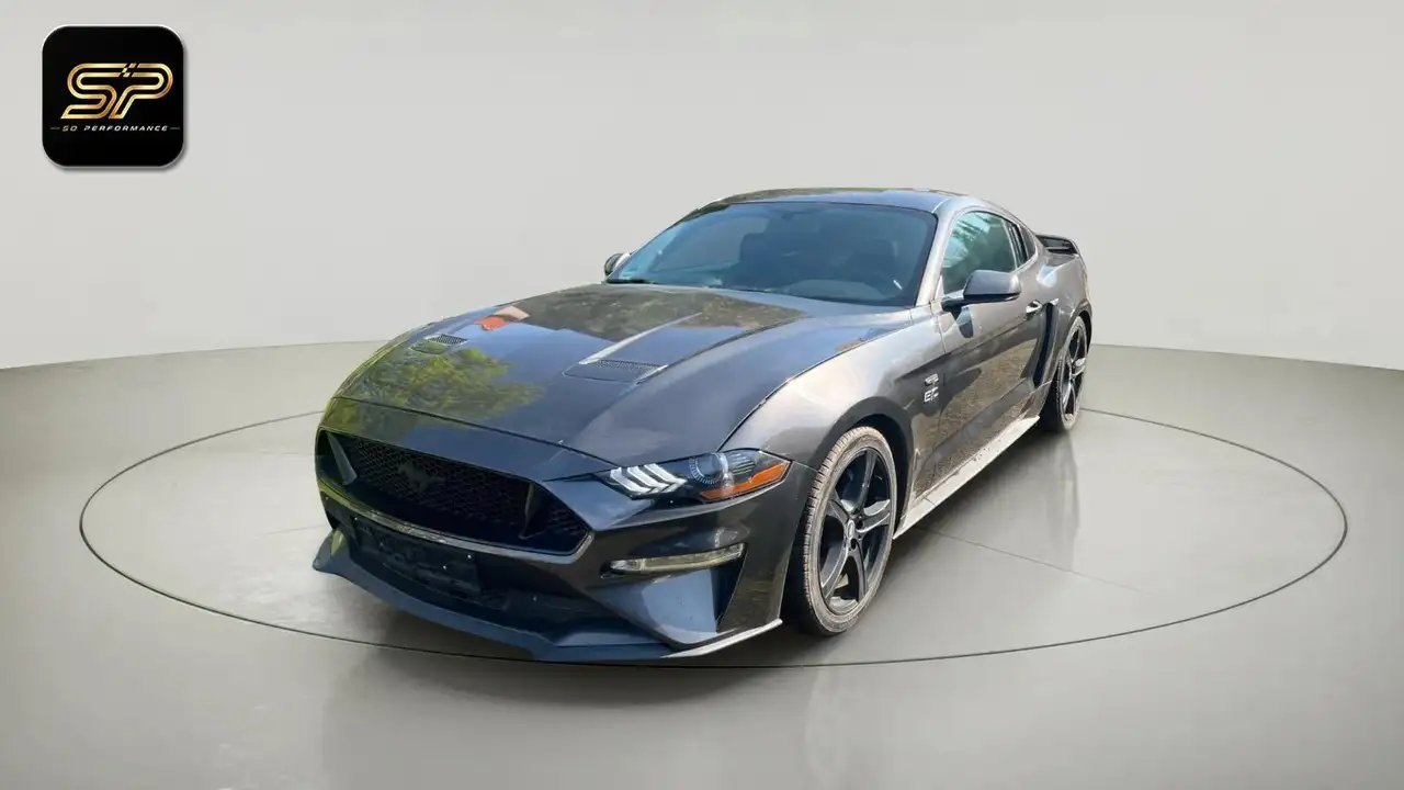 Ford Mustang GT FASTBACK V8 5.0 PERFORMANCE — photo 1 of 12