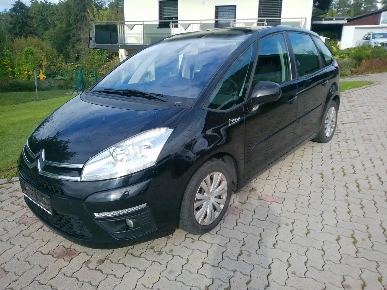 Citroen C4 Picasso C4 Picasso 1,6 Selection HDi FAP Selection — photo 1 of 12