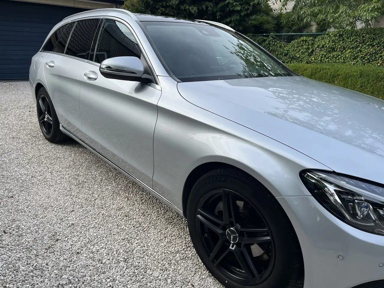 Mercedes-Benz C 180 — photo 1 of 13