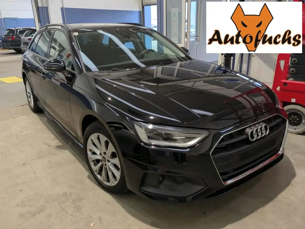Audi A4 30 TDI Aut. * Virtual, LED, PDC, usw...* — photo 1 of 12
