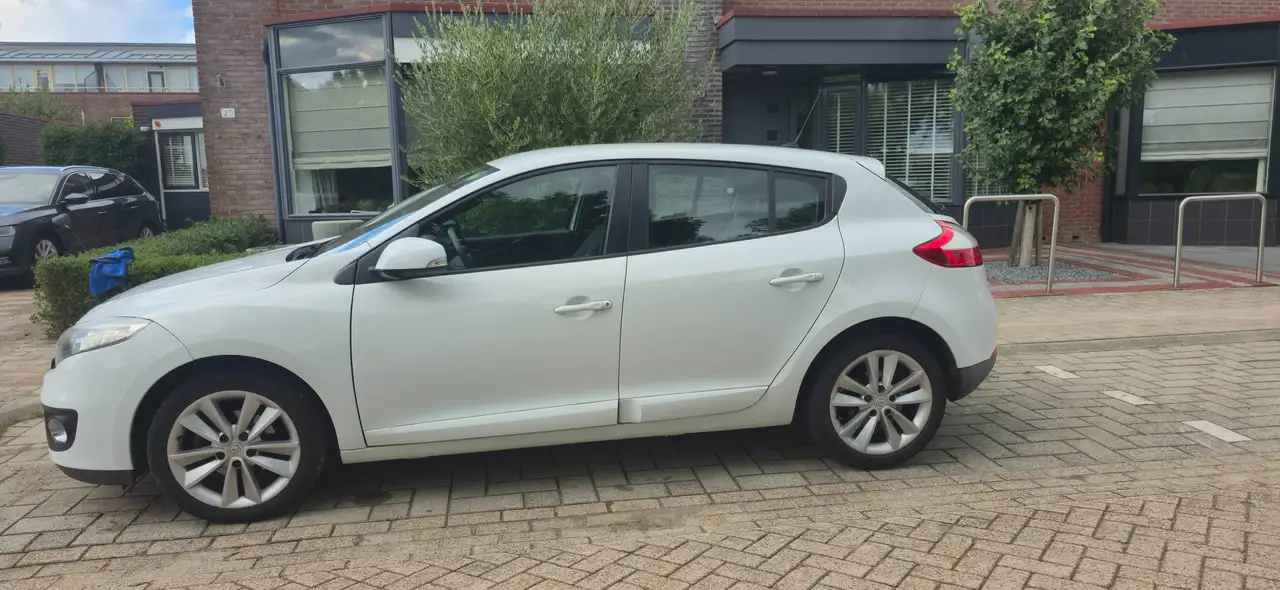 Renault Megane Megane 1.5 dCi Expression — photo 1 of 8