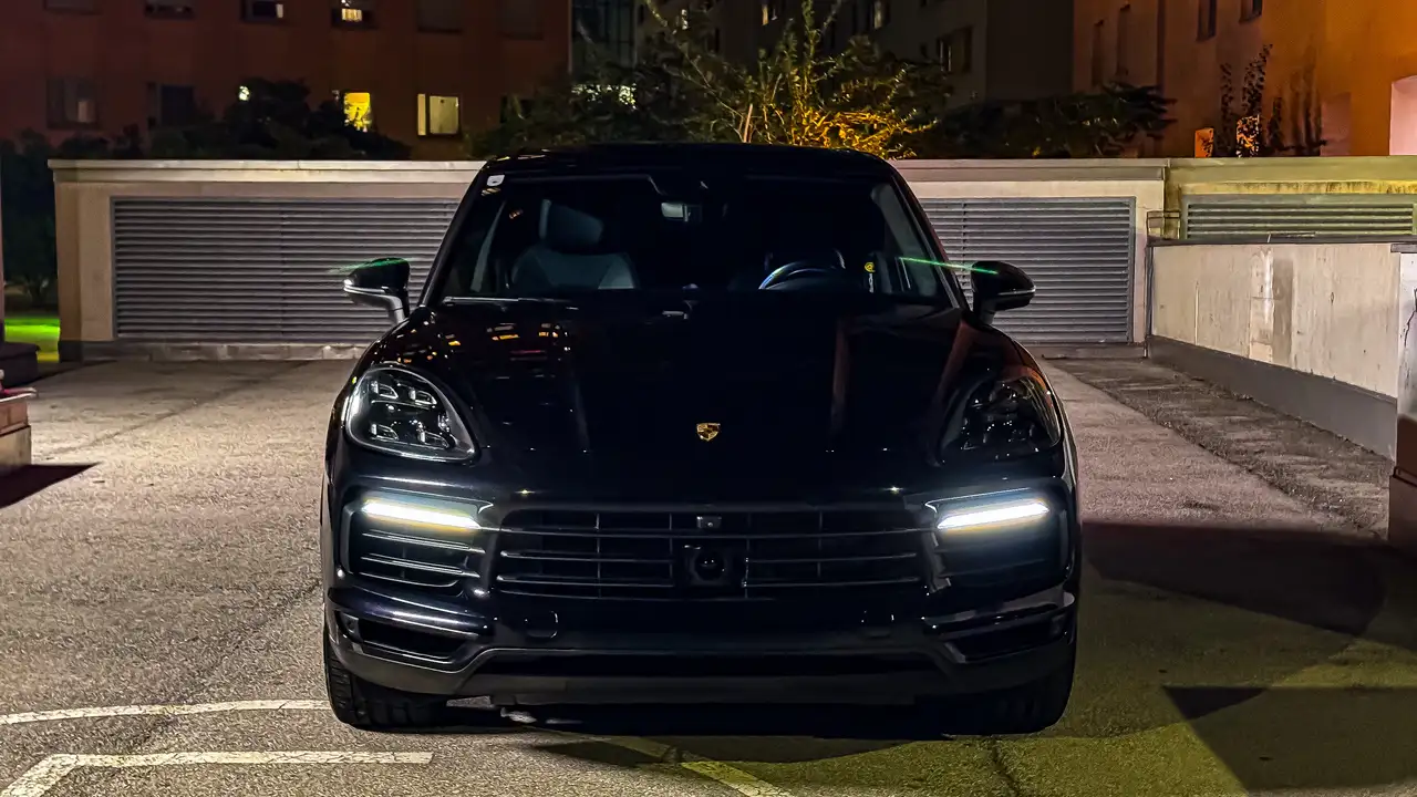 Porsche Cayenne S III *APPROVED 12/2026* FAST-VOLLAUSTATTUNG — photo 1 of 40