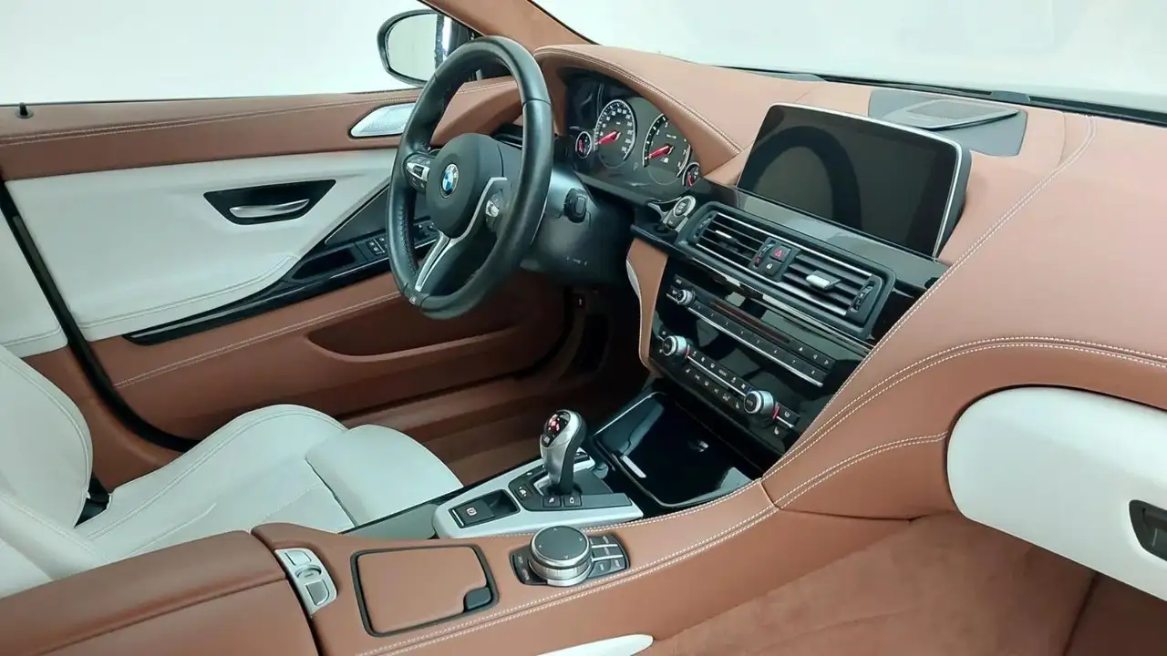 2017 BMW M6 Gran Coupe HuD Memory B&O Leder Keramik 360°, photograph 3