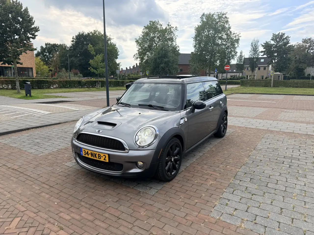 MINI Cooper S Clubman 1.6 — photo 1 of 15
