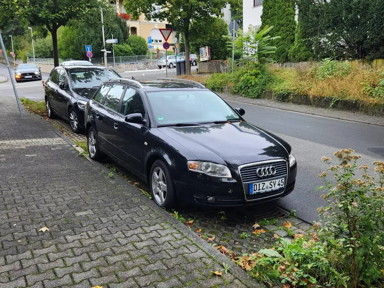 Audi A4 A4 Avant Avant 1.8 T — photo 1 of 11