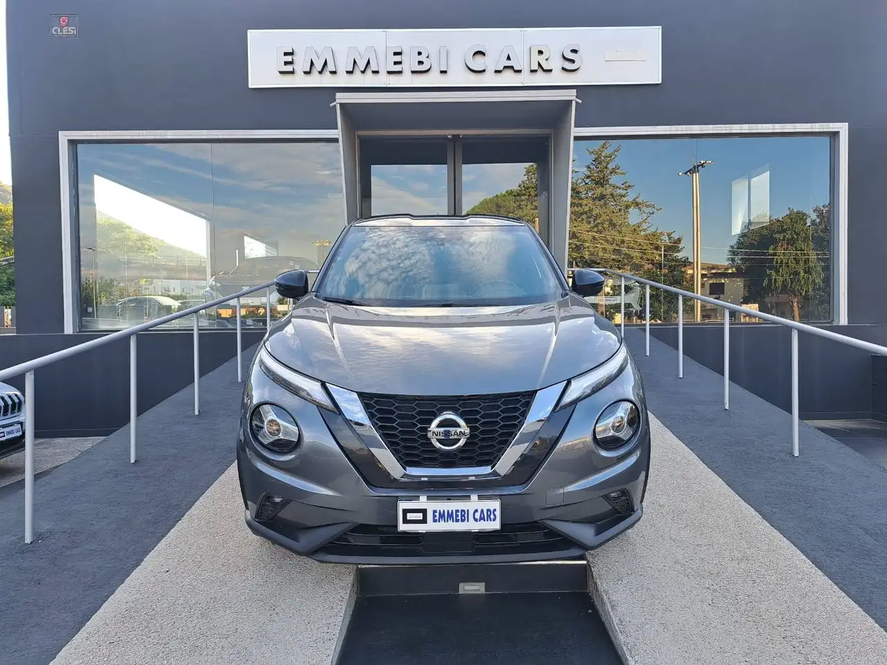 Nissan Juke 1.0 BENZINA 114 CV TEKNA DCT — photo 1 of 10