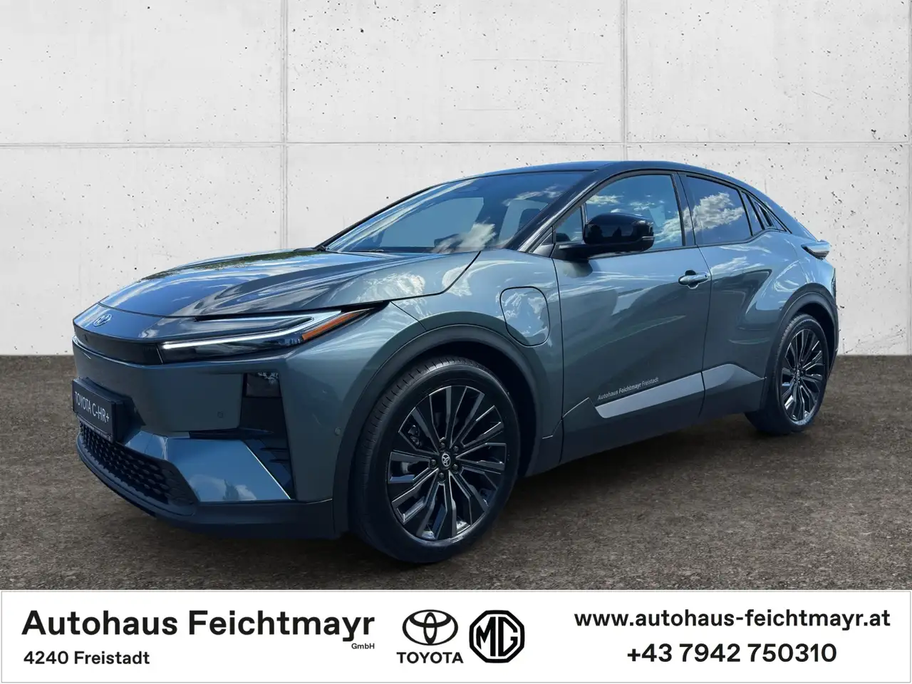 Toyota C-HR + Elektrik AWD Lounge - 501km Reichweite 5t. — photo 1 of 11