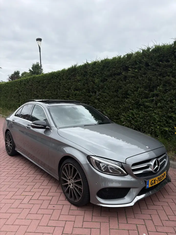 Mercedes-Benz C 200 Prestige — photo 1 of 13